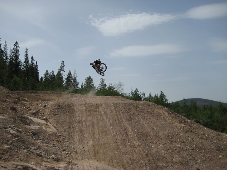 Jag i gesunda. Foto: Johan Larsson. Åkare: Fredrik Larsson (jag).