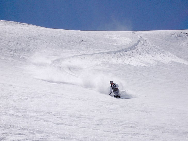 Puder i slutet av april!. Foto: Jocke. Åkare: Daniel Karlsson.