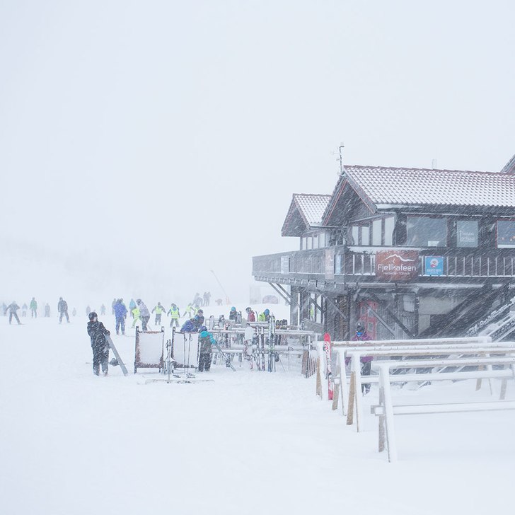 22 cm snø siste to dagene og gode skiforhold i He.