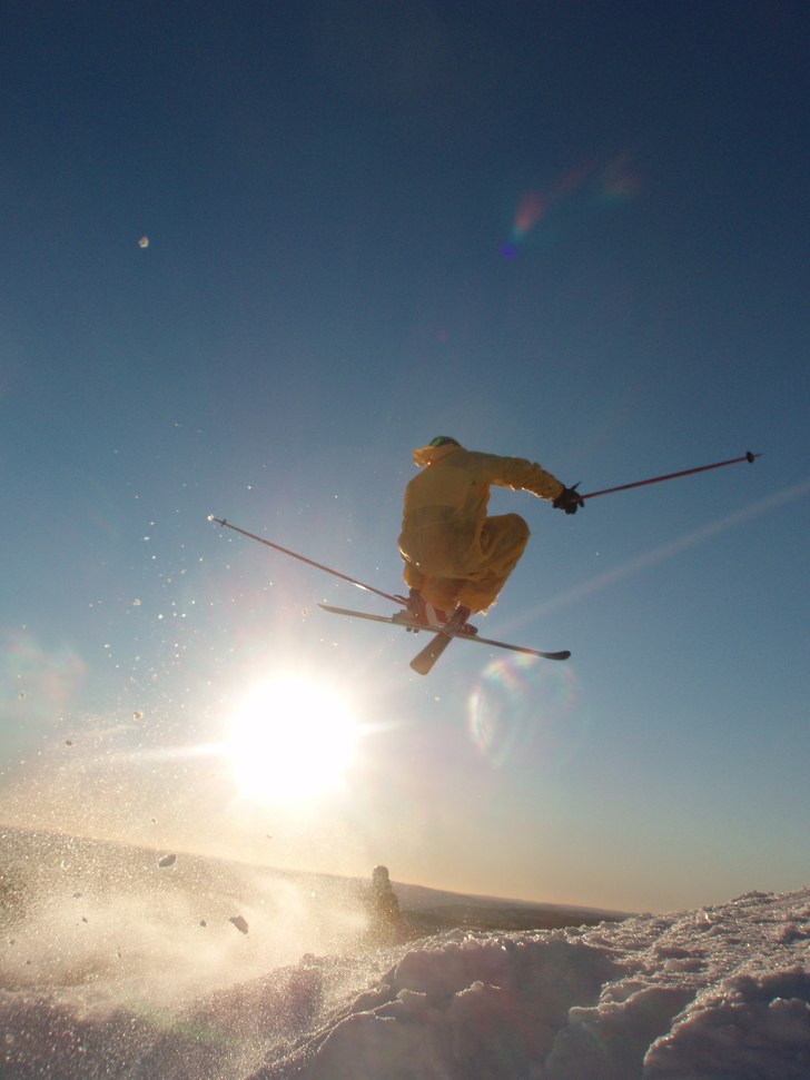 Foto: Simon Bengtsson. Åkare: Oscar Bodell.