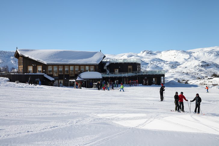 Haukelifjell Skisenter. Tyrvelidhallen Kafé, pub,.