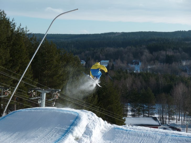 Foto: Bogdan Löwdin. Åkare: Kristoffer Löwdin.