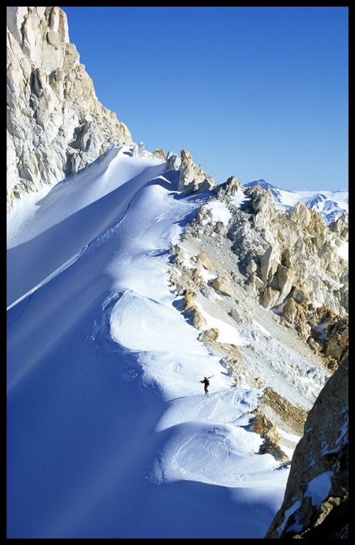 Christian är på väg bort till sitt åk.. Foto: Martin Magnusson. Åkare: Christian Eek.