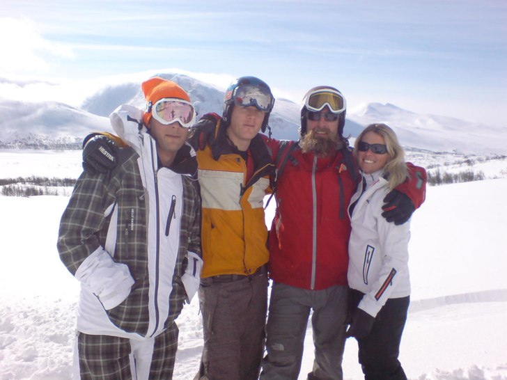 Foto: H Wacha. Åkare: Nikolai, Danniel, Micke & Sara.
