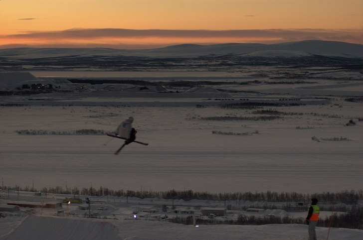 Sw 9 tail, trur jeg. Foto: Andreas Z. Framnes. Åkare: Hur vet inte inte jag vet hur inte du, vi vet ingeting a vi vietieingating nuuu.