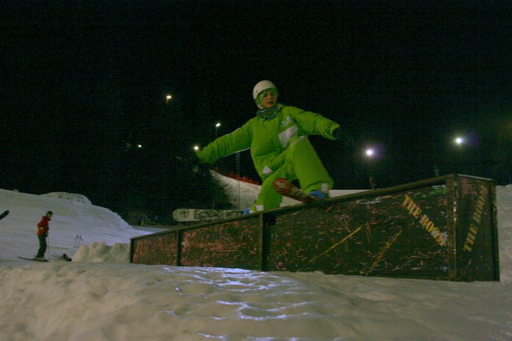 Brutet ben. Foto: Carl Svedberg. Åkare: Sebastian Magnusson.