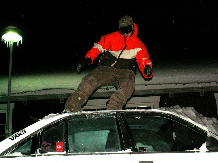 Efter att skit Opeln kastade in handduken, så sp�. Foto: Erik Antonsen. Åkare: Filip Eriksson.