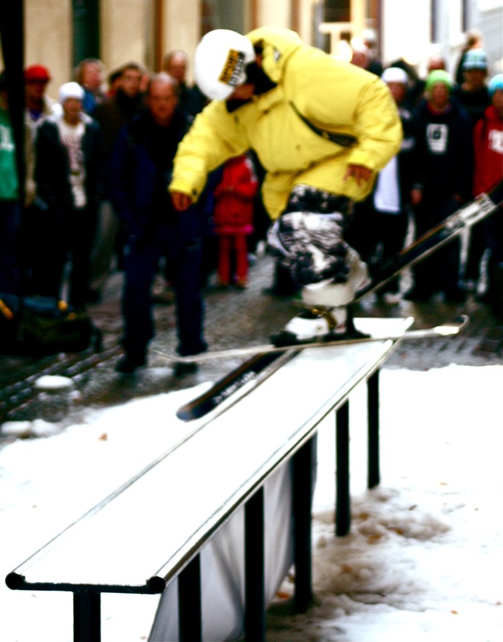 skön åkning på göteborg railjam :). Foto: Elin Pedersen. Åkare: Oskar Pedersen.