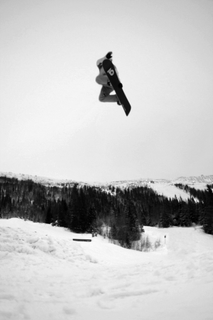 Foto: Mikael Uddholm. Åkare: Hannes Larsson.