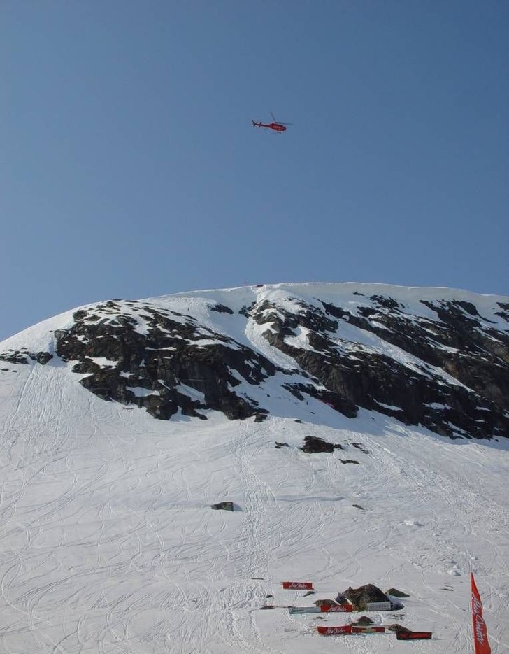 Extrem SM 2004
Helikopter ovanför är från Jäm. Foto: Jon Håkansson.