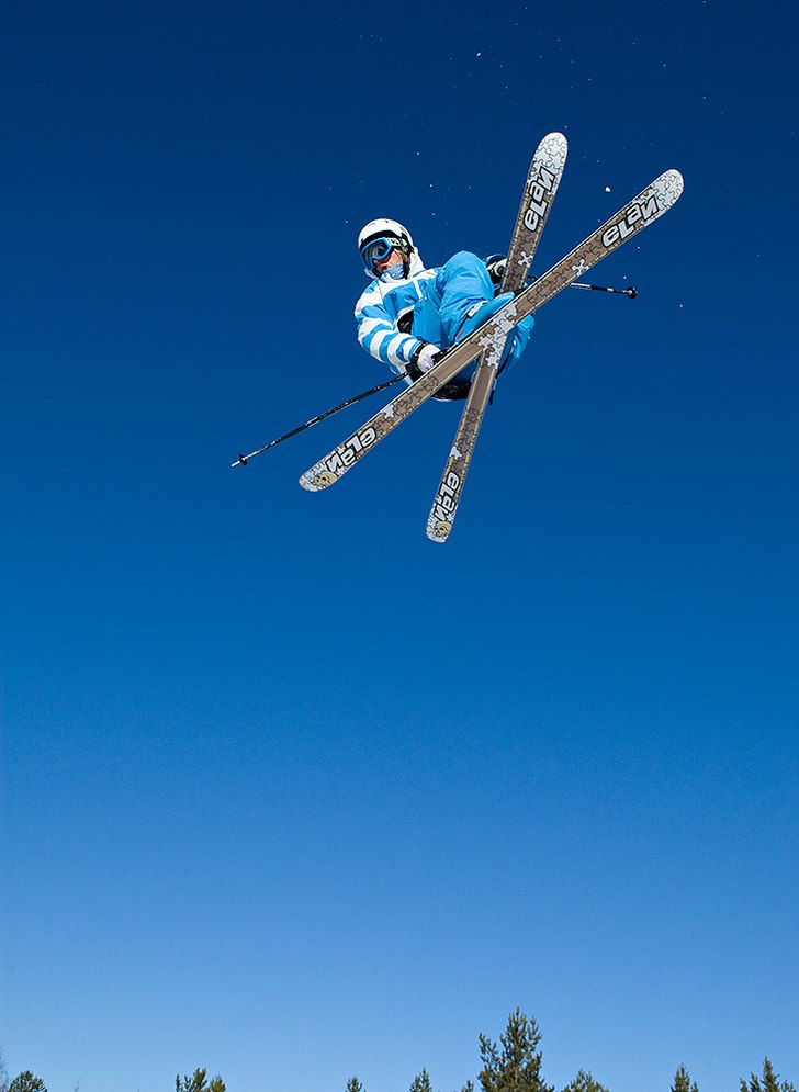 Edsbyn Slopestyle Session 2010. Foto: Thomas Lundman. Åkare: För tillfället okänd.