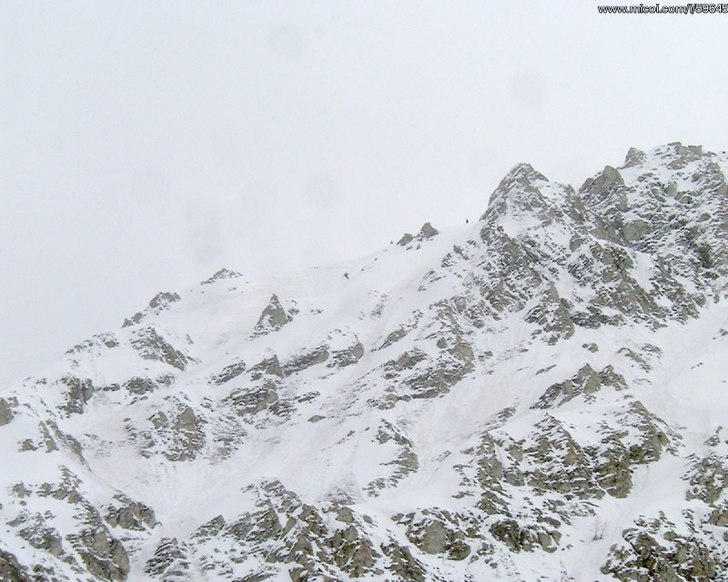 Mico är ute på villovägar, vet nog inte riktigt. Foto: Johan Malmberg. Åkare: Mico Uvnäs.