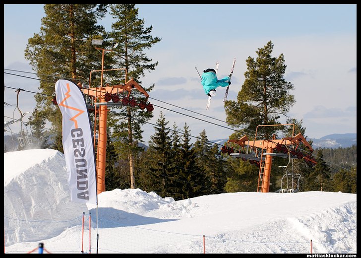 Cork 3 med en slags bwarrow dagen innan hoppet sku. Foto: Mattias Klockar. Åkare: Anton Jansson.