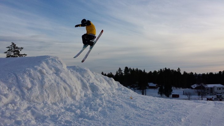 Foto: Simon. Åkare: Jag.