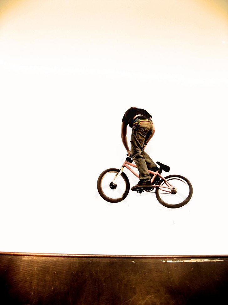 turndown @ miniramp. Foto: fredrik lidell. Åkare: john svensson.