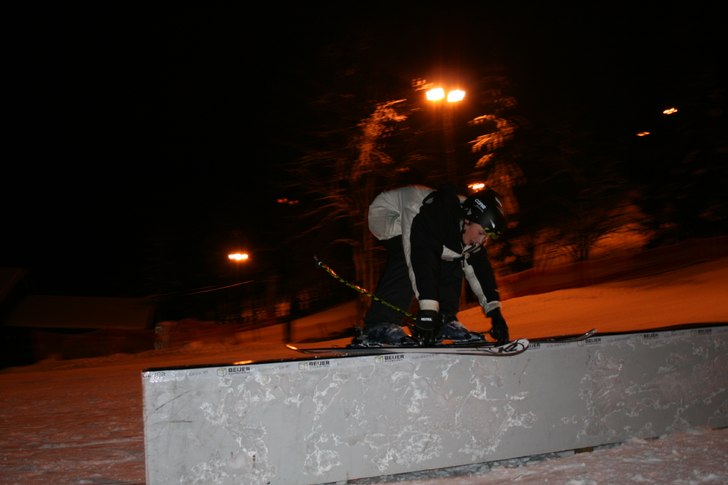 lite skojj foton i s- backen ... box i början av . Foto: Filip Lindén. Åkare: Gustaf Lindström.