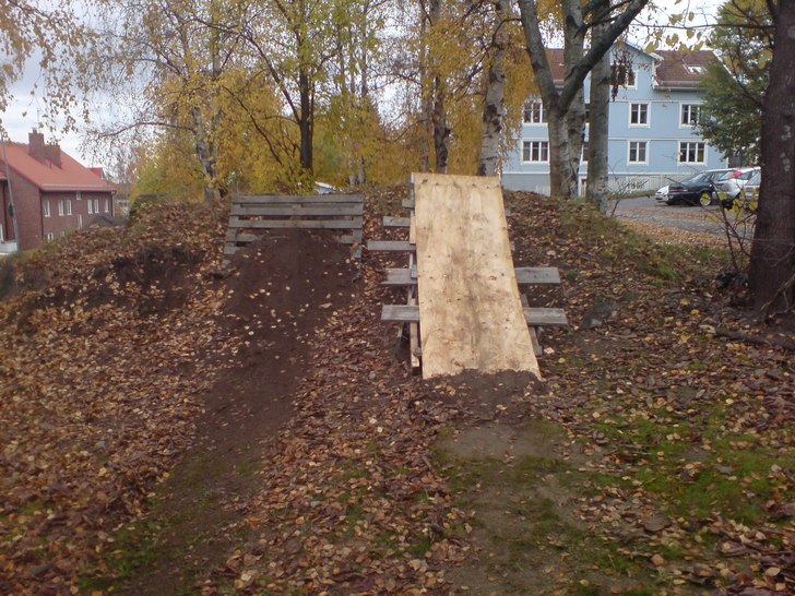 ett stort.....ett litet.......... Foto: tor ofc. Åkare: hopp ofc.