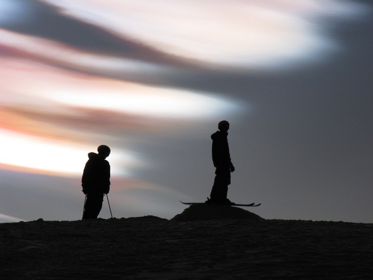 Filip och mårten med diamantmåln i bakgrunden.. Foto: jag (tommie). Åkare: filip å mårten.