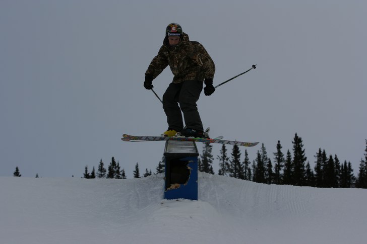 en rail i bydalen.. Foto: Gurra. Åkare: Jag(Jesper).