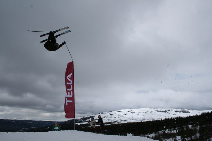 superman frontflip. Foto: nån från Telia.se. Åkare: Benno Persson.