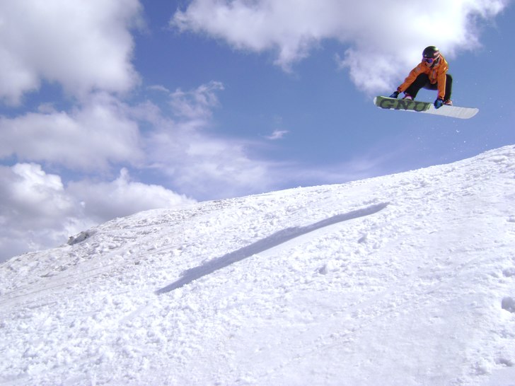 Yehaa! Sakta men säkert så går det framåt.. Foto: Dan Asplund. Åkare: Dennis Asplund.