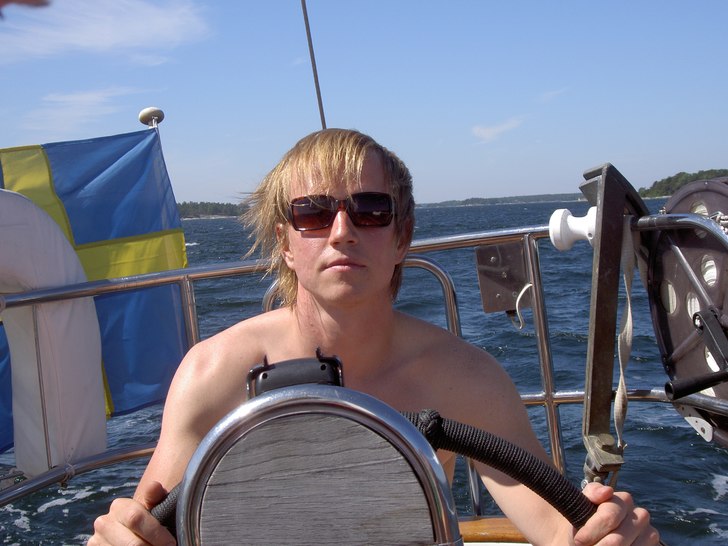 Ack så trygg jag känner mig med Erik bakom ratte. Foto: Andreas Zipponen. Åkare: Erik Stendonk.