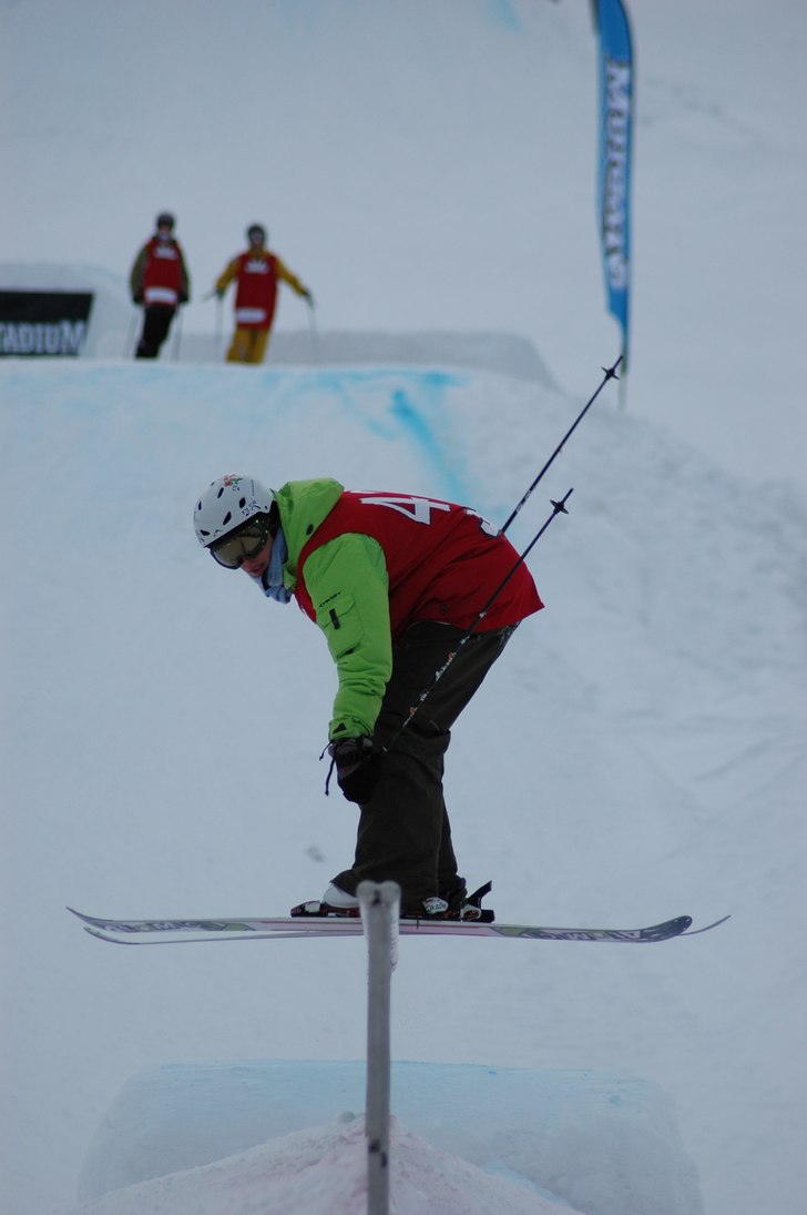 Jibacademy kval i lindvallen.. Foto: Rasmus Ekman. Åkare: Kristoffer Hedlöf.