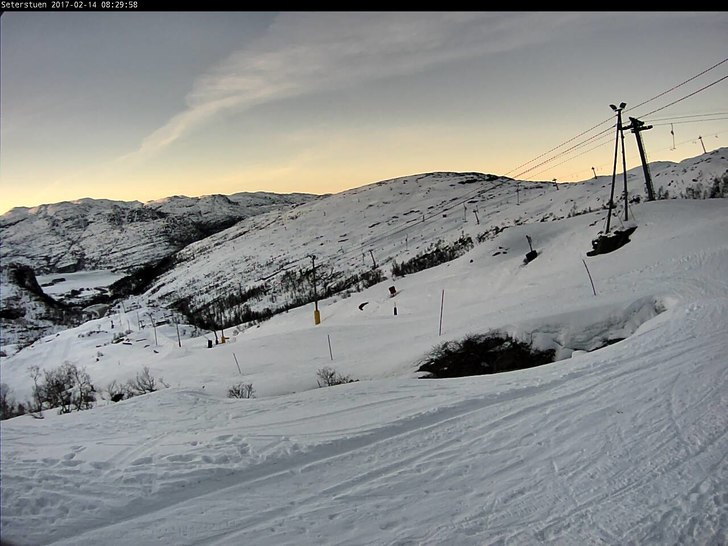 Nok en fin dag!
Tirsdag kl. 08.40 er det -1 grad, .