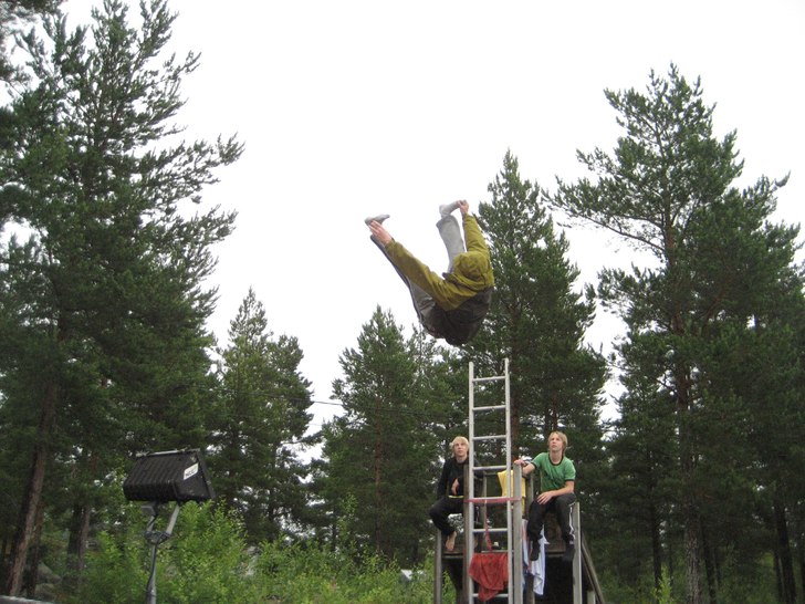 nöte lite truckdrivers i somras... Foto: Niklas Malmsten. Åkare: Fredrik Malmsten.