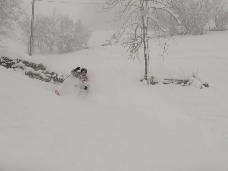 Den bästa dagen på hela säsongen och en av de f. Foto: Johan Persson. Åkare: Johan Isaksson.
