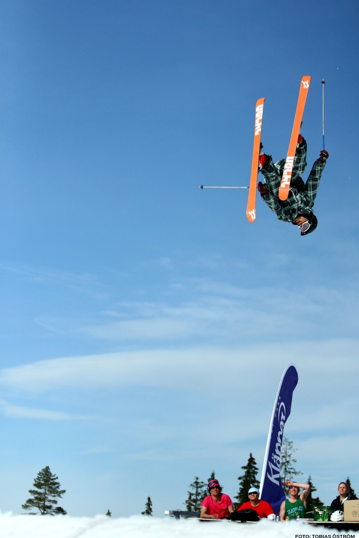 NM i slopestyle. Foto: Tobias Öström. Åkare: Sebastian Carlsson.