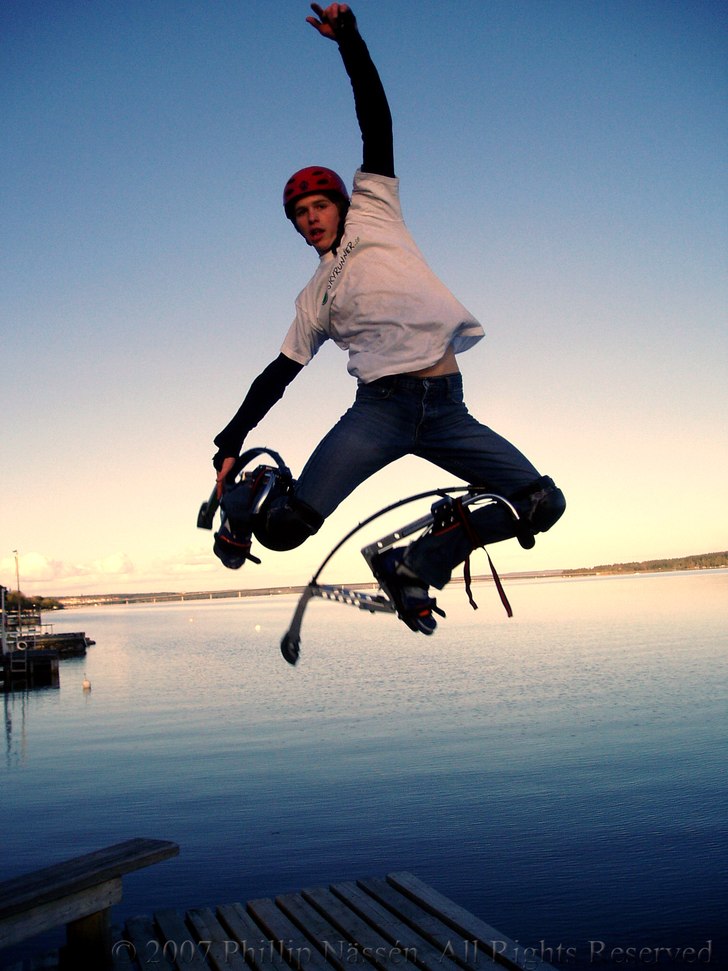 Mamma fotade då jag hoppade lite Skyrunner på br. Foto: Mamma. Åkare: Phillip Nässén.