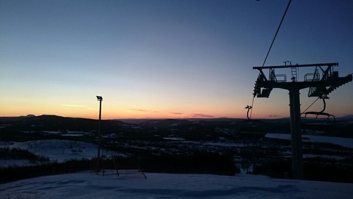 Beitostølen skiheiser 
God morgen fra Beitostøle.