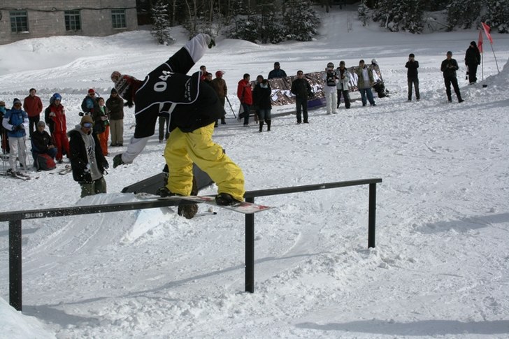 Foto: Jan Stala. Åkare: Atsushi Ishikawa securing the second place.