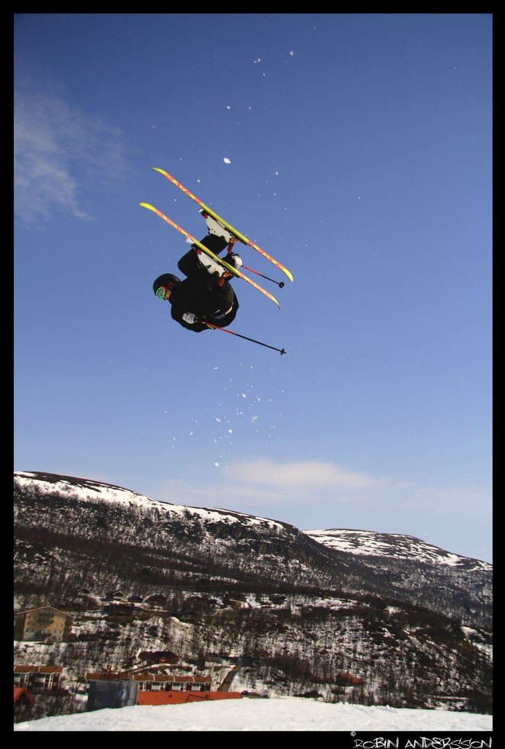 Foto: Robin Andersson. Åkare: Jesper Andersson Ståhl.