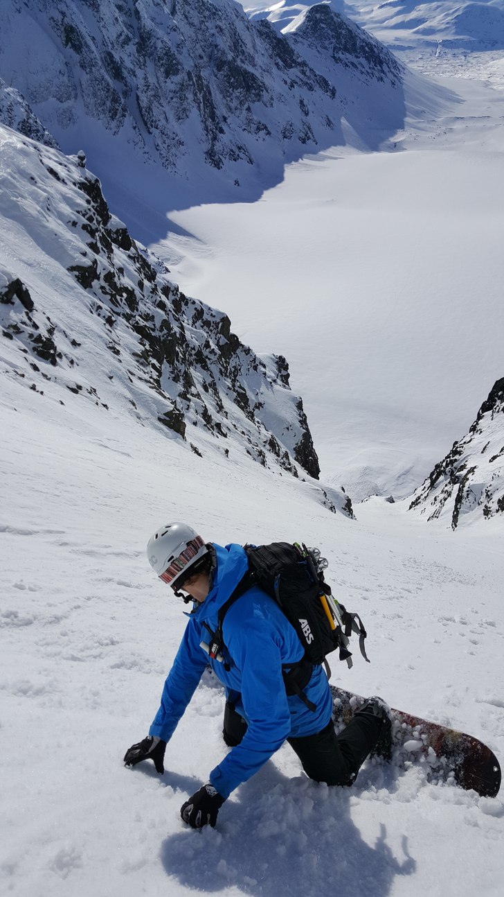 Nordtoppsrännan från Kebnekaises nordtopp ner ti.