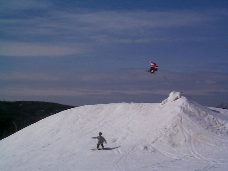 snurr ? :P. Foto: Alina. Åkare: Emil / jag.