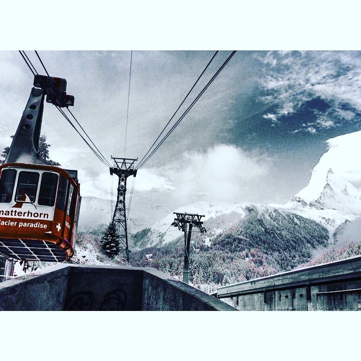 October skiing Cervinia/Zermatt 
@mravnborg @miar.