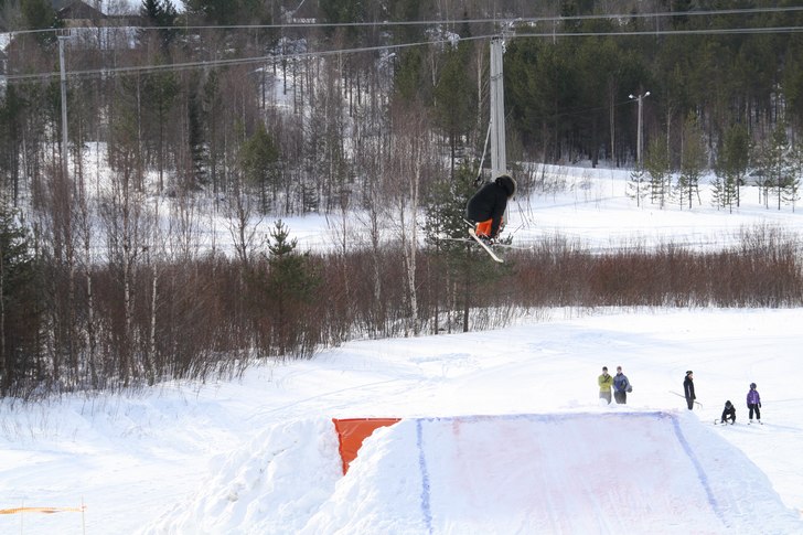 540 mute. Åkare: Dennis kangasmaa.