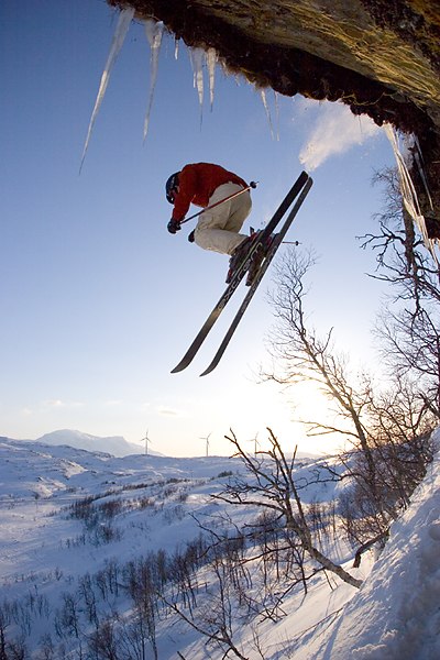 Vi var på en liten färd mot några isfall i Norg. Foto: Mattias Johansson. Åkare: Erik Wallström.