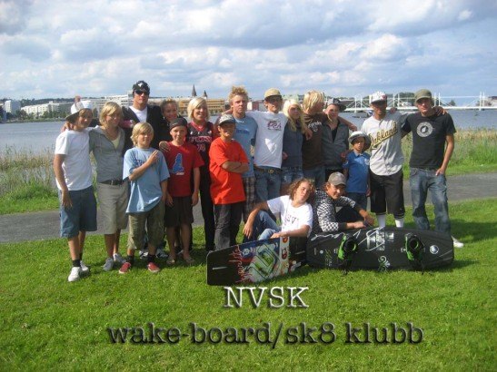 alla tävlande från nvsk wakeboard&wakeskate . Foto: magnus wikström. Åkare: nvsk.
