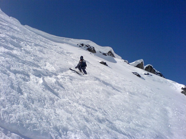 Dåligt underlag, defensivt.. Foto: Jonas Rinde. Åkare: Daniel Olsson.