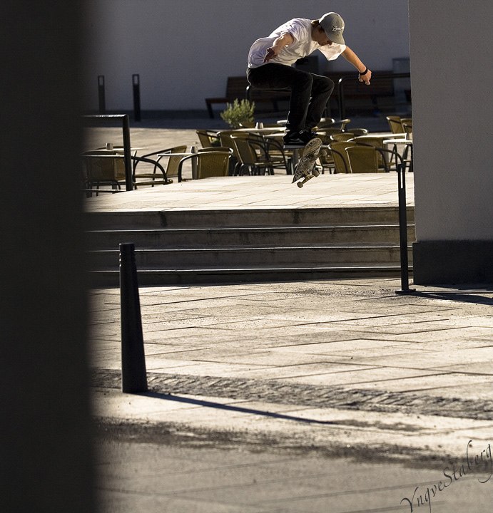 Hardflip. Foto: Yngve Staberg. Åkare: Fredrik Faxvaag.