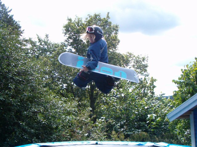 cool grab. Foto: carl-oskar jonsson. Åkare: Love jonsson.