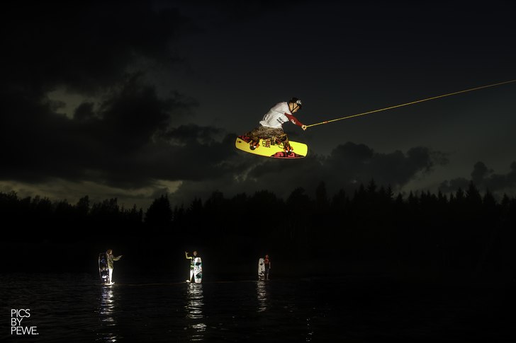 Liquid Force 2014 test weekend

www.facebook.com. Foto: Peter Vahlfridsson. Åkare: Nils Heuman.