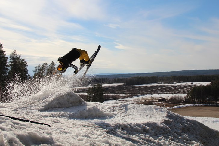 Dennis Rajden Foto - Nicole Lejdeby Backflip Sessi.