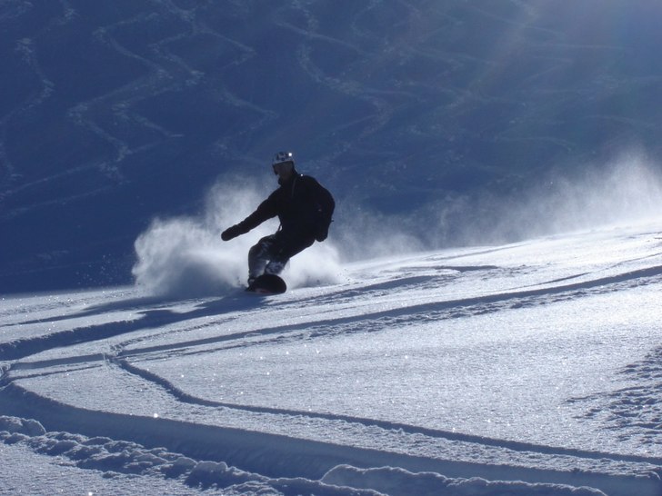 Jag korsar bara spår från mina kompisar. Foto: Anders Sandström. Åkare: Olof Appelblad.