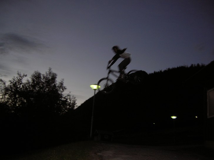 Ett roadgap. Foto: erik. Åkare: Jeppe.
