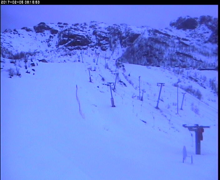 Meldt om fint vær utover dagen...
Søndag kl. 08..
