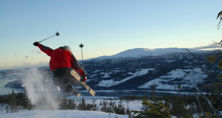 Uppe i tege.... Foto: Alexander Bergh. Åkare: Niclas Lindblad.
